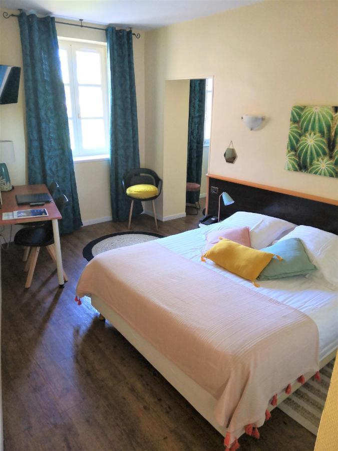 Hotel Le Victoria Draguignan Exterior photo